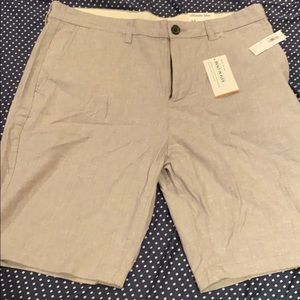 Men’s 34 shorts